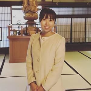 Meet your Posher, Jenjira